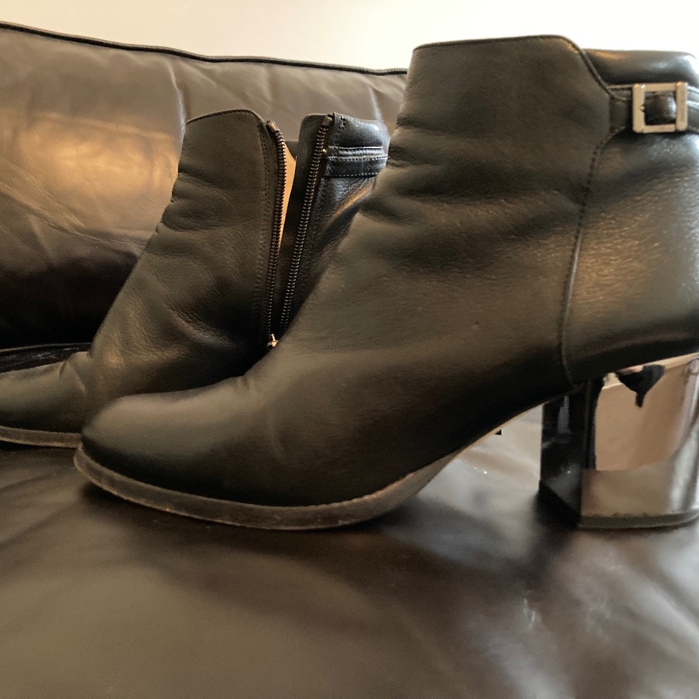 JIMMY CHOO ANKLE BOOTS SIZE 8.5